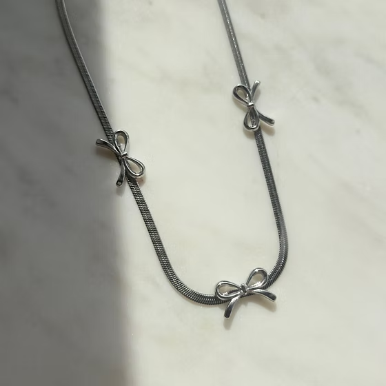 Bowknot Flat Snake Chain Necklace